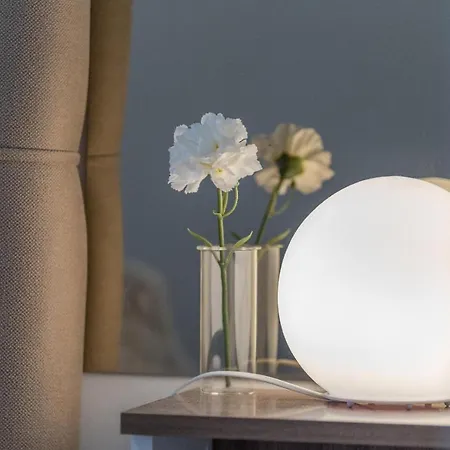 Chic Zoja Near With Free Parking Appartement Makarska