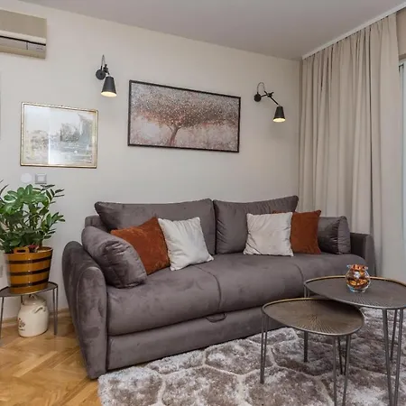 Chic Zoja Near With Free Parking Makarska